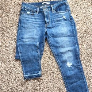 Levi's 711 Skinny